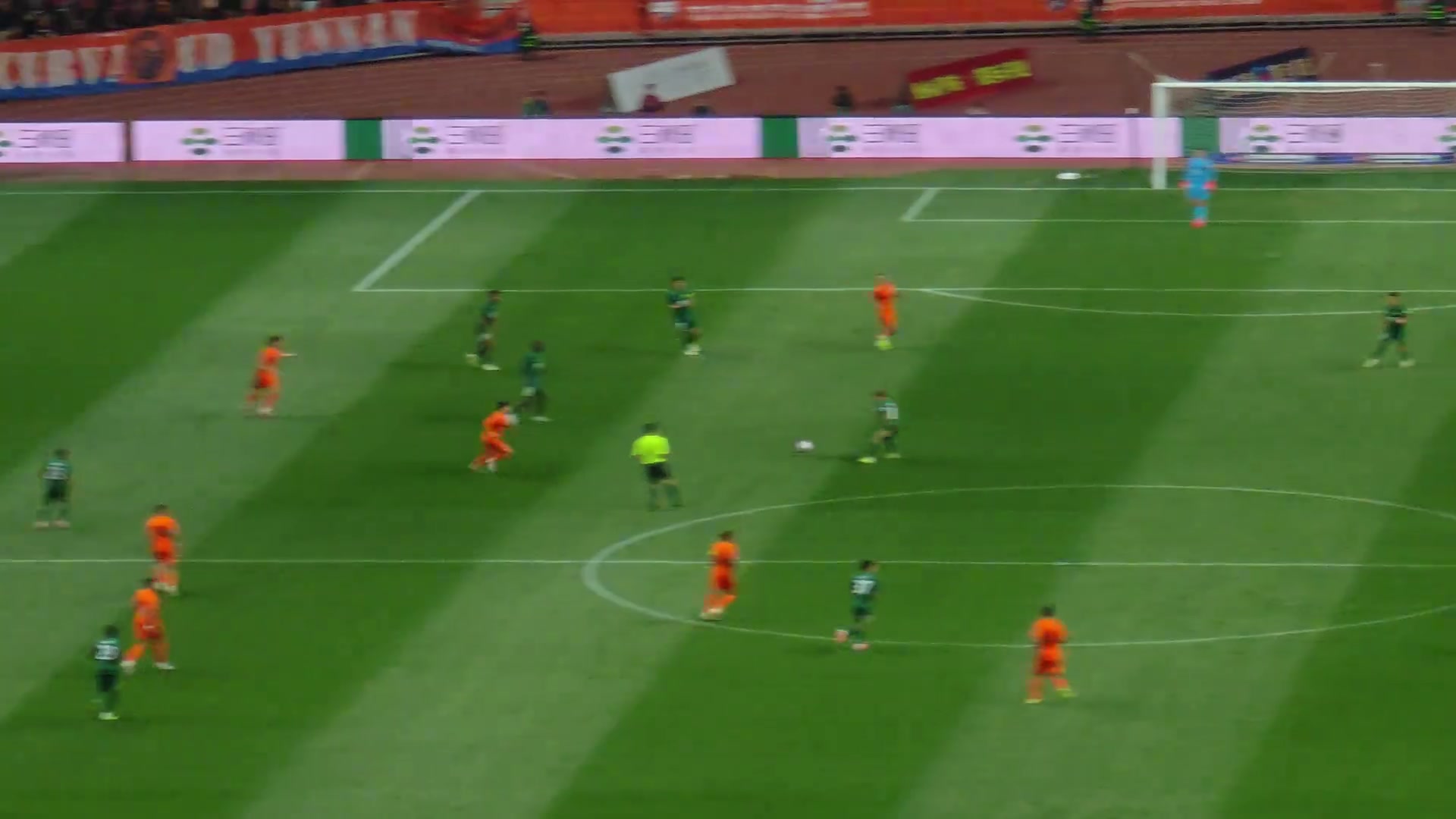 真上山頂看中超了！球迷曬山頂看玉昆vs國安比賽