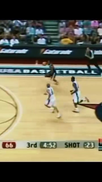 夢之隊(duì)巔峰對決！科比被詹姆斯大帽后，奮起反擊連續(xù)打進(jìn)關(guān)鍵球！