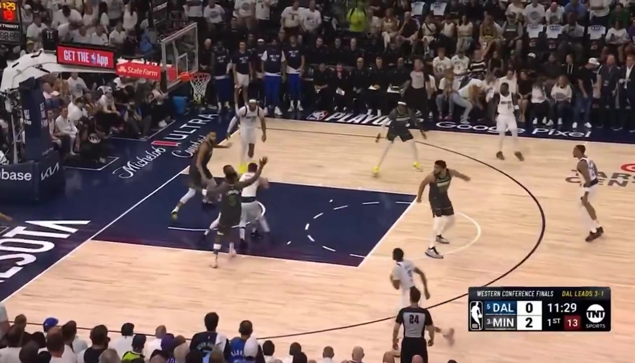 僅僅9分鐘，東契奇就讓西部決賽幾乎徹底失去了懸念！