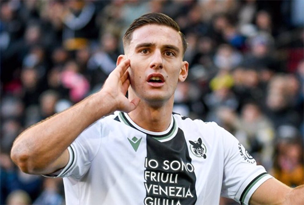 24歲的意甲紅星很瘋狂嗎？在獲得點球后 沒有人注意它 并當場被替換！